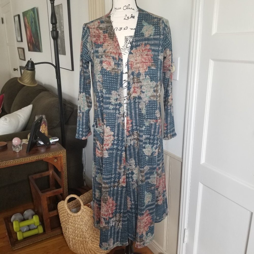 Lularoe Sarah Blue Floral Duster Robe